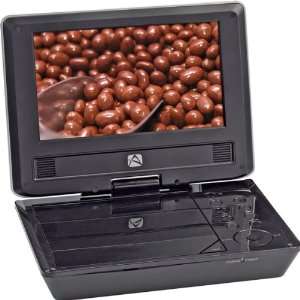  New 7 Widescreen Portable DVD Player   CL4223 Electronics