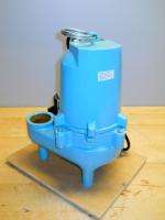 LITTLE GIANT 4/10 HP Submersible Sump Pump & Automatic Pressure Switch 